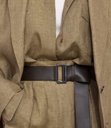 ParisSelectBook - Max Mara mise sur le voyage et la tailleur italienne pour le printemps-été 2027