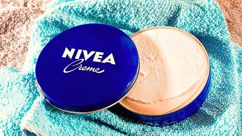 Nivea Soft fête ses 30 ans et sa formule légère à 95 % d'origine naturelle hydrate 48 heures
