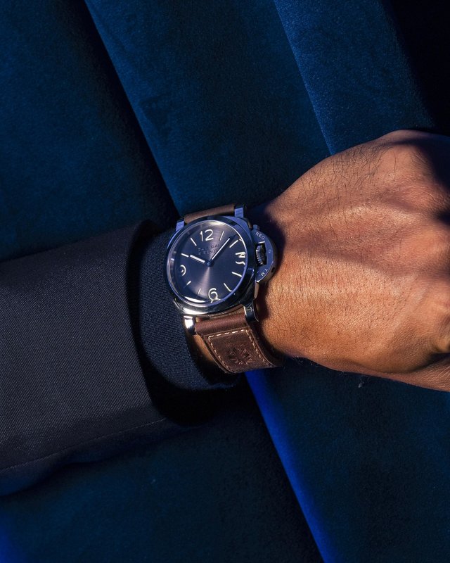 Panerai ressuscite un prototype des années 1960 pour ses 100 ans florentins