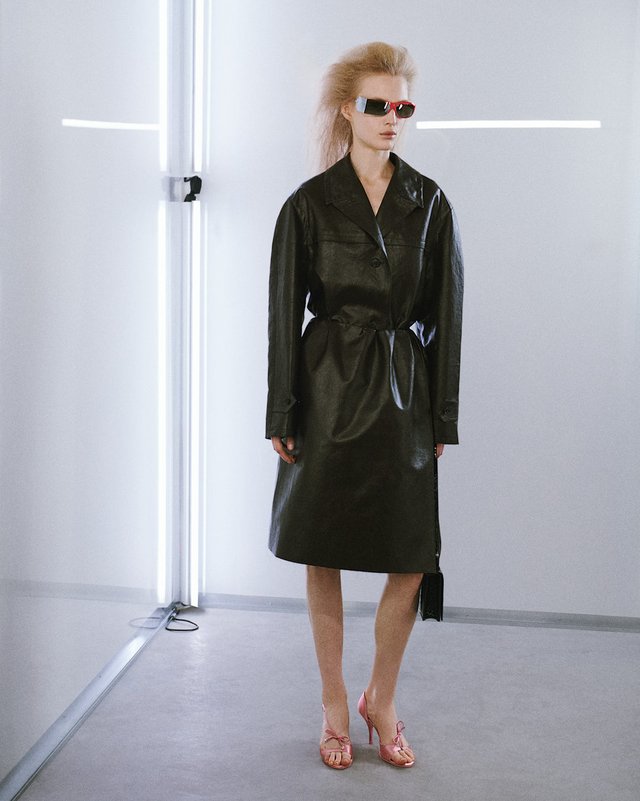 Prada fait de la jupe le coeur de sa collection femme 2027