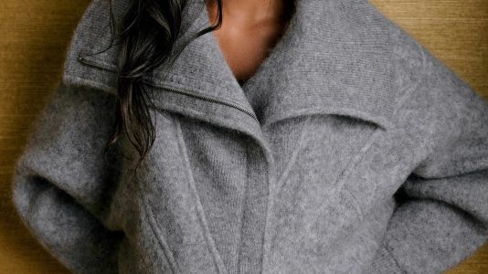 ParisSelectBook - Sézane lance sa maille du XXS au XXXL pour toutes les silhouettes