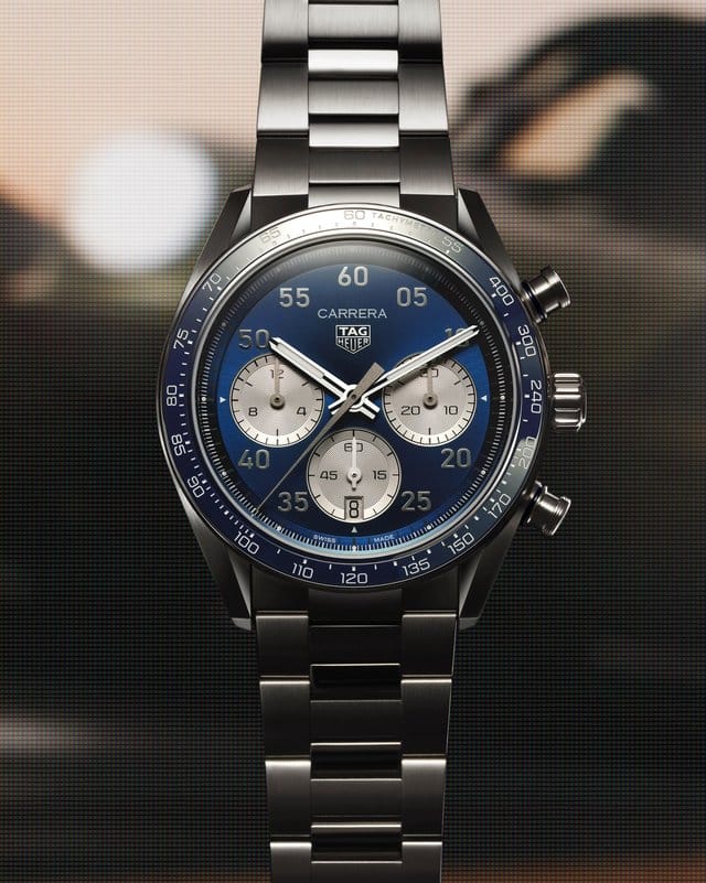 TAG Heuer Carrera bleue en cuir ou acier, laquelle vous ressemble