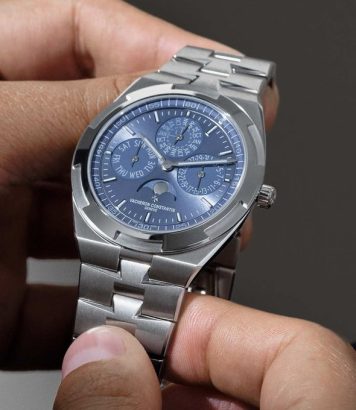 ParisSelectBook - Vacheron Constantin joue la carte du cadran azure et des bracelets interchangeables