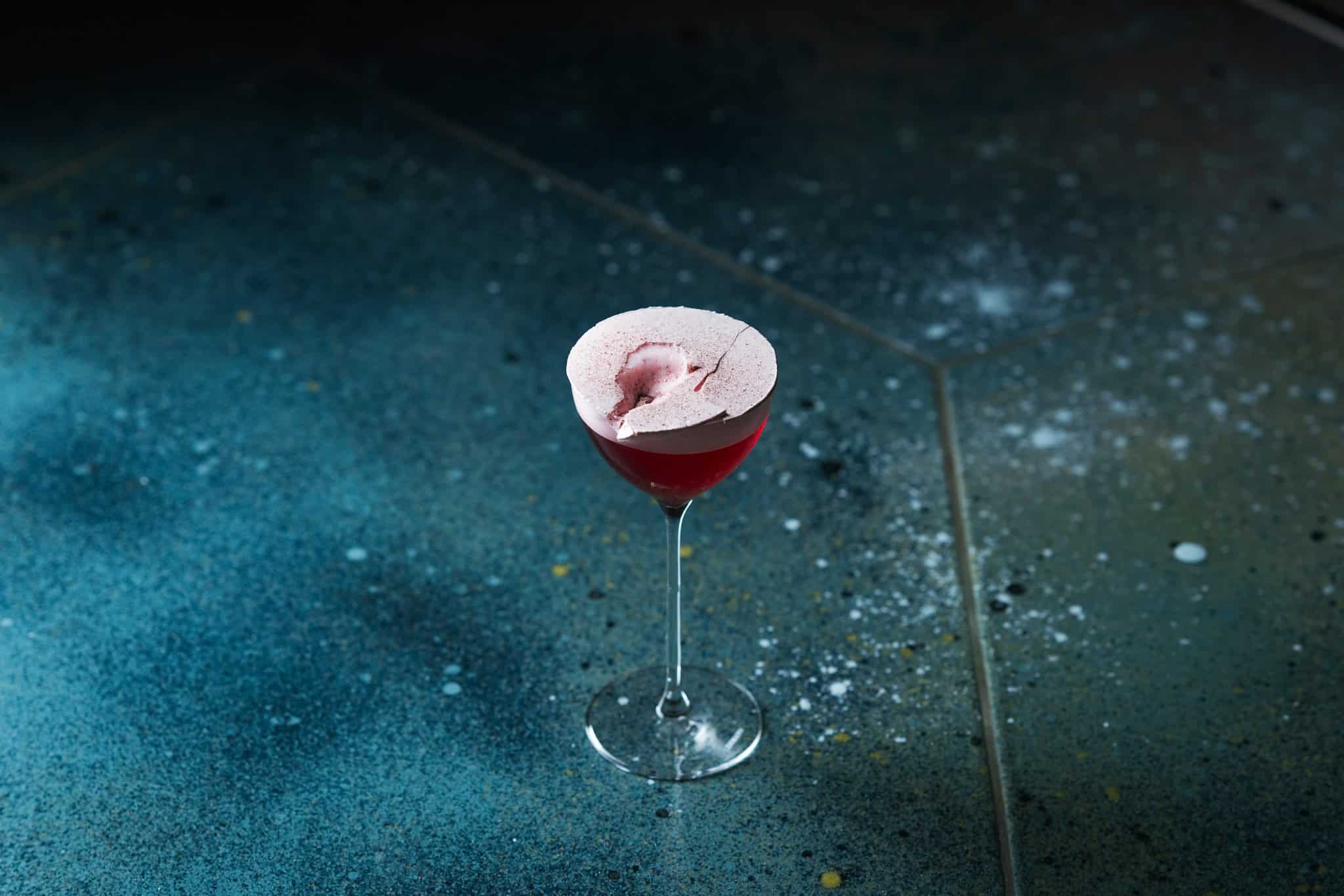 De Vie rue Saint-Sauveur s'impose comme l'adresse cocktail la plus désirable de la Fashion Week