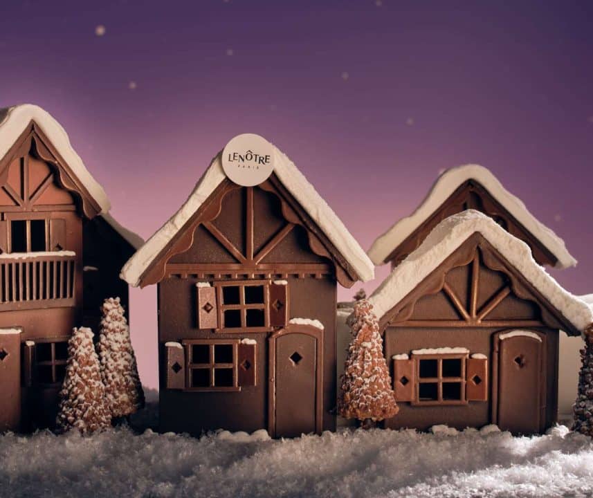 Lenôtre dévoile sa collection de Noël Sous la Voie Lactée avec une bûche signature à 190 euros