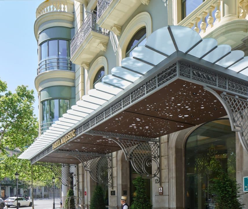 Majestic Hotel & Spa Barcelona imagine une escapade vignoble et voilier cet automne