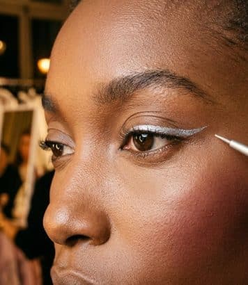 ParisSelectBook - Au défilé Dior printemps-été 2027, ce détail liner argenté en deux gestes change tout pour un maquillage de soirée