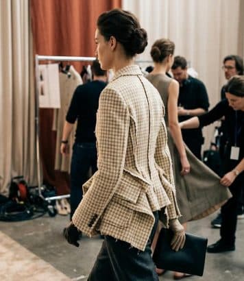 ParisSelectBook - Jonathan Anderson signe son premier défilé femme pour Dior