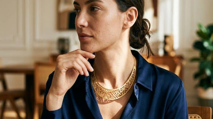 ParisSelectBook - APM Monaco signe des bijoux ajourés où la lumière traverse la matière