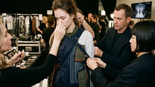 ParisSelectBook - Sacai réunit une constellation de talents pour son défilé PE2027
