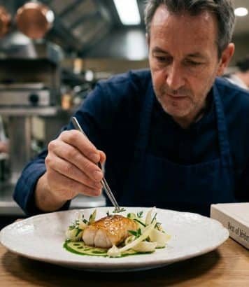 ParisSelectBook - Jérôme Banctel signe quinze recettes dans un livre edité par La Réserve Paris