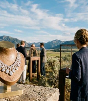ParisSelectBook - Harry Winston dévoile Majestic Escapes dans le Montana