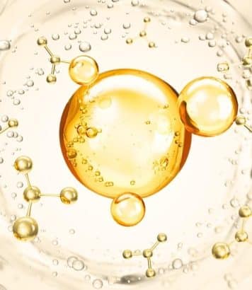 32 000 avis et toujours N°1 des ventes chez Aroma-Zone ce sérum à l'acide hyaluronique à 5,95€