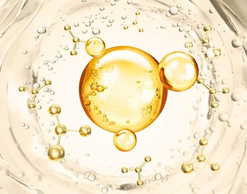 32 000 avis et toujours N°1 des ventes chez Aroma-Zone ce sérum à l'acide hyaluronique à 5,95€