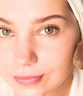 À 15,50 euros, ce fond de teint 100 % vegan Bourjois hydrate pendant 24 heures grâce à ses vitamines C, E et B5
