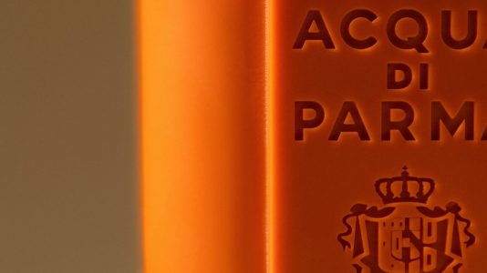 ParisSelectBook - Acqua di Parma sculpte la pâtisserie italienne en bougie