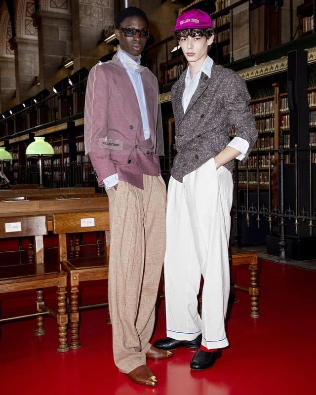 Alessandro Michele signe chez Valentino une collection aux silhouettes inédites