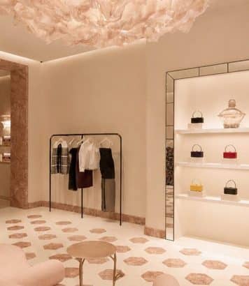 ParisSelectBook - Carolina Herrera confie sa boutique Miami à des artistes féminines
