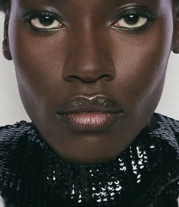 ParisSelectBook - Ghesquière puise dans les malles Louis Vuitton pour son SS27