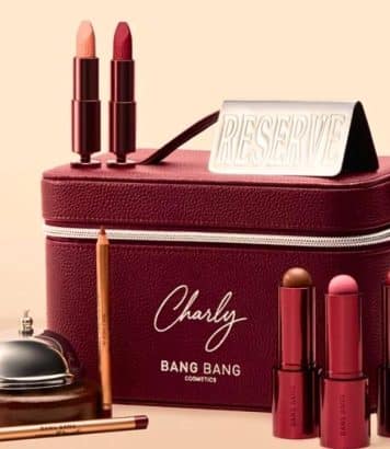 Hôtel Charly x Bang Bang Cosmetics : des vanitys bordeaux laqués à collectionner dès 295€ aux Galeries Lafayette