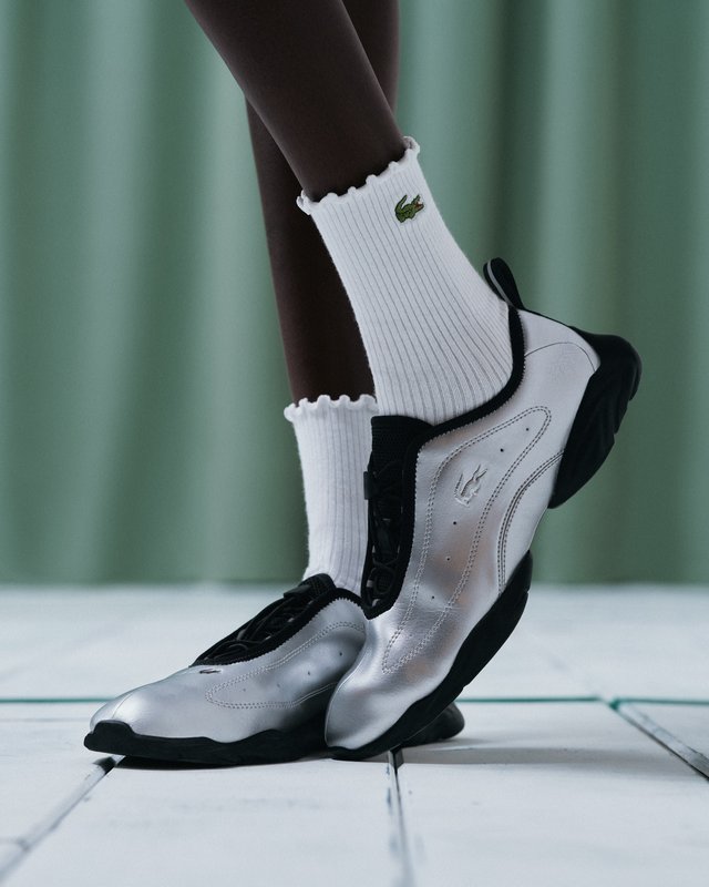 Lacoste mêle tennis et ballet dans une chaussure hybride