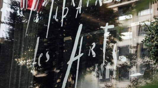 ParisSelectBook - Le Royal Monceau fait de l'art un vrai service pour ses clients