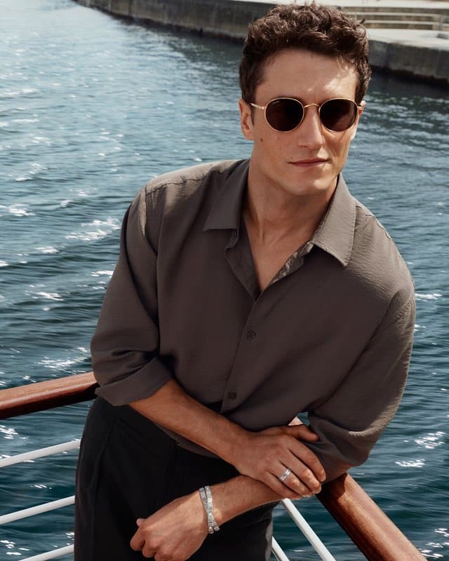 Le bracelet LOVE Unlimited de Cartier s'associe à l'infini