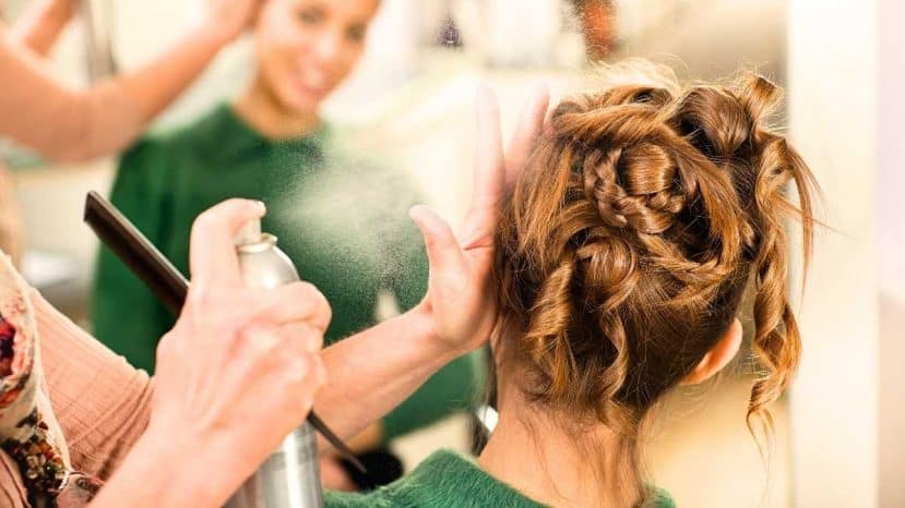 Le spray Sunlight de Lazartigue donne un effet balayage soleil naturel à moins de 30 euros ce printemps