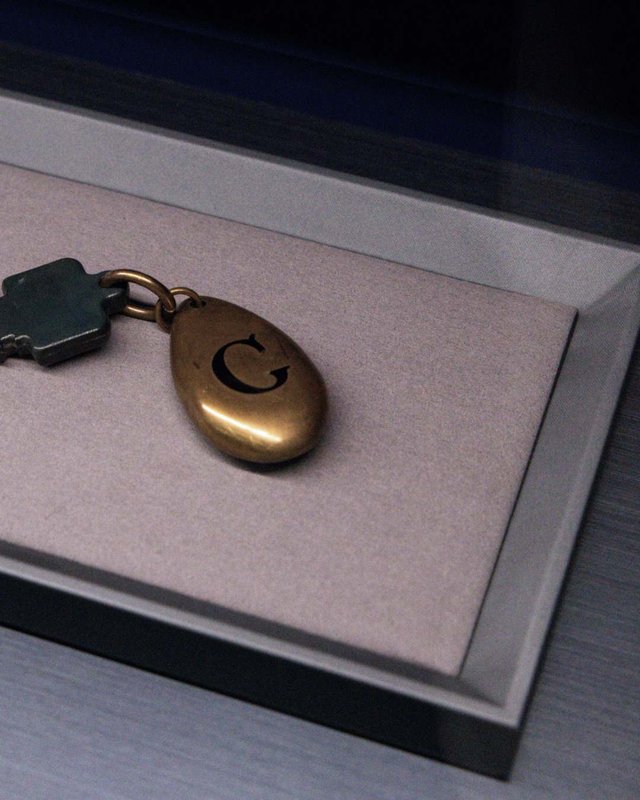 Les archives secrètes de James Bond débarquent chez Omega