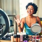 Les astuces beauté virales ont envoyé 42 % des utilisatrices chez le dermatologue