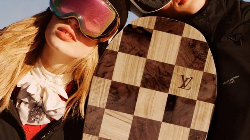 ParisSelectBook - Louis Vuitton mêle shearling et snowboard Damier pour la montagne