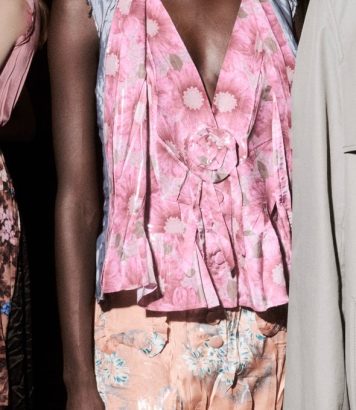ParisSelectBook - Maison Margiela fait de la doublure un vêtement à part entière