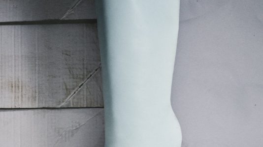 ParisSelectBook - Maison Margiela joue le dur contre le mou pour son défilé SS27