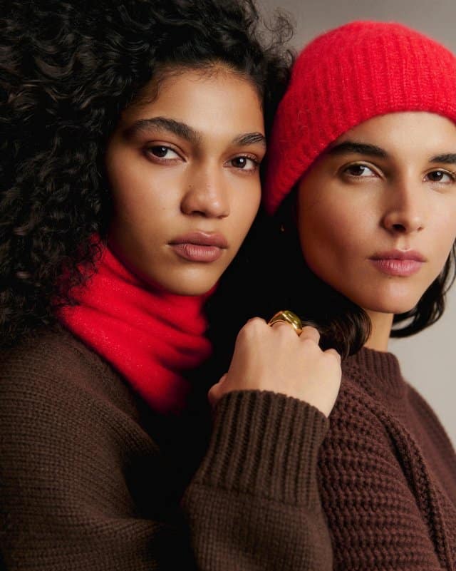 Mocassins et chaussettes en maille, Sézane mise sur le duo de l'automne