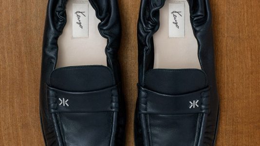 ParisSelectBook - Nigo ressort la signature manuscrite de Kenzo pour en faire un motif