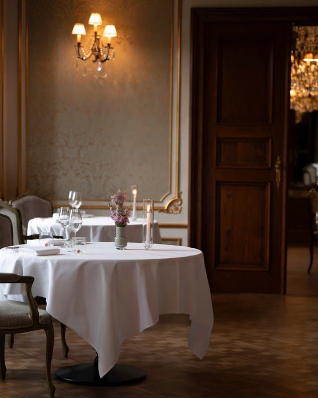 Relais & Châteaux invite à une Belgique dorée, de Bruges à Bruxelles