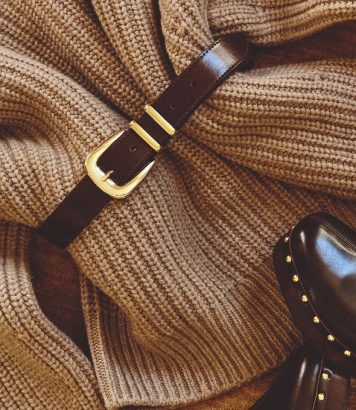 ParisSelectBook - Sézane structure la taille avec ses duos maille et ceinture cet automne