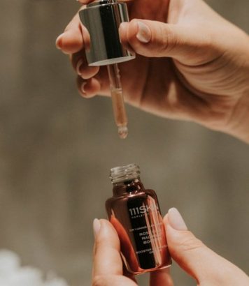 ParisSelectBook - Un expert londonien de 111SKIN s'installe au Mandarin Oriental Paris