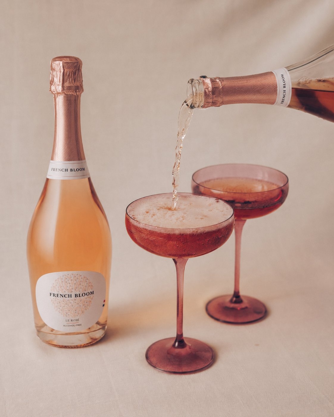 Ce coffret à 89 € unit beauté artisanale et solidarité pour Octobre Rose