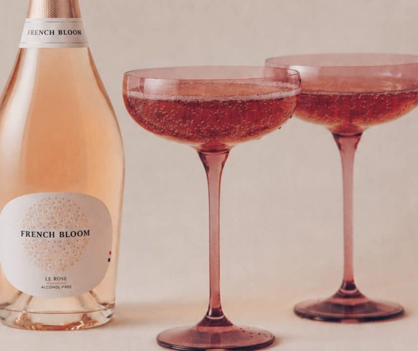 Ce coffret à 89 € unit beauté artisanale et solidarité pour Octobre Rose